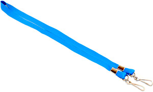 Светло-синяя лента с двумя карабинами, 15мм